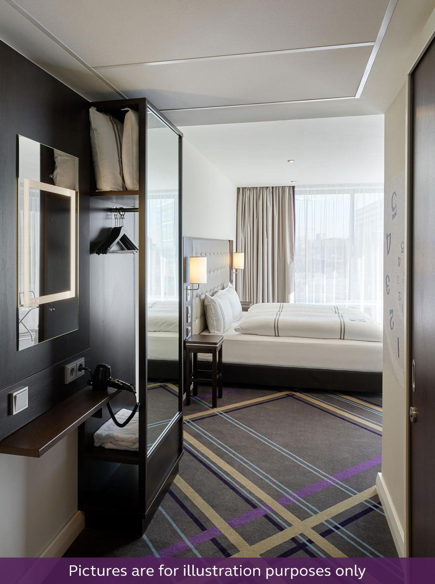 Premier Inn Stuttgart City Centre Eksteriør bilde
