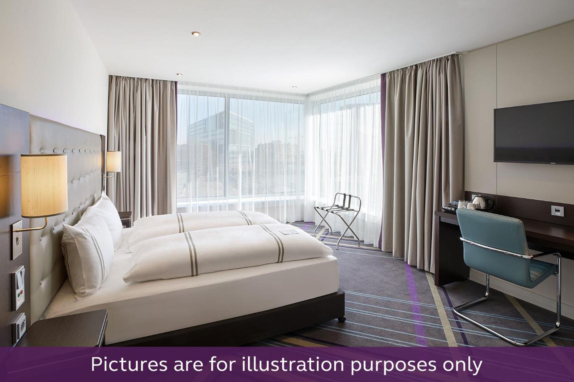 Premier Inn Stuttgart City Centre Eksteriør bilde
