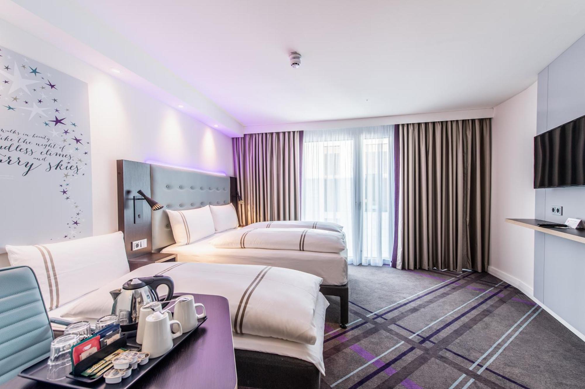 Premier Inn Stuttgart City Centre Eksteriør bilde